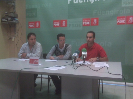 José Zaragoza, Jesús Diaz y Daniel Pérez, durante su intervención